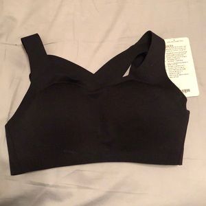 Lululemon Enlite bra